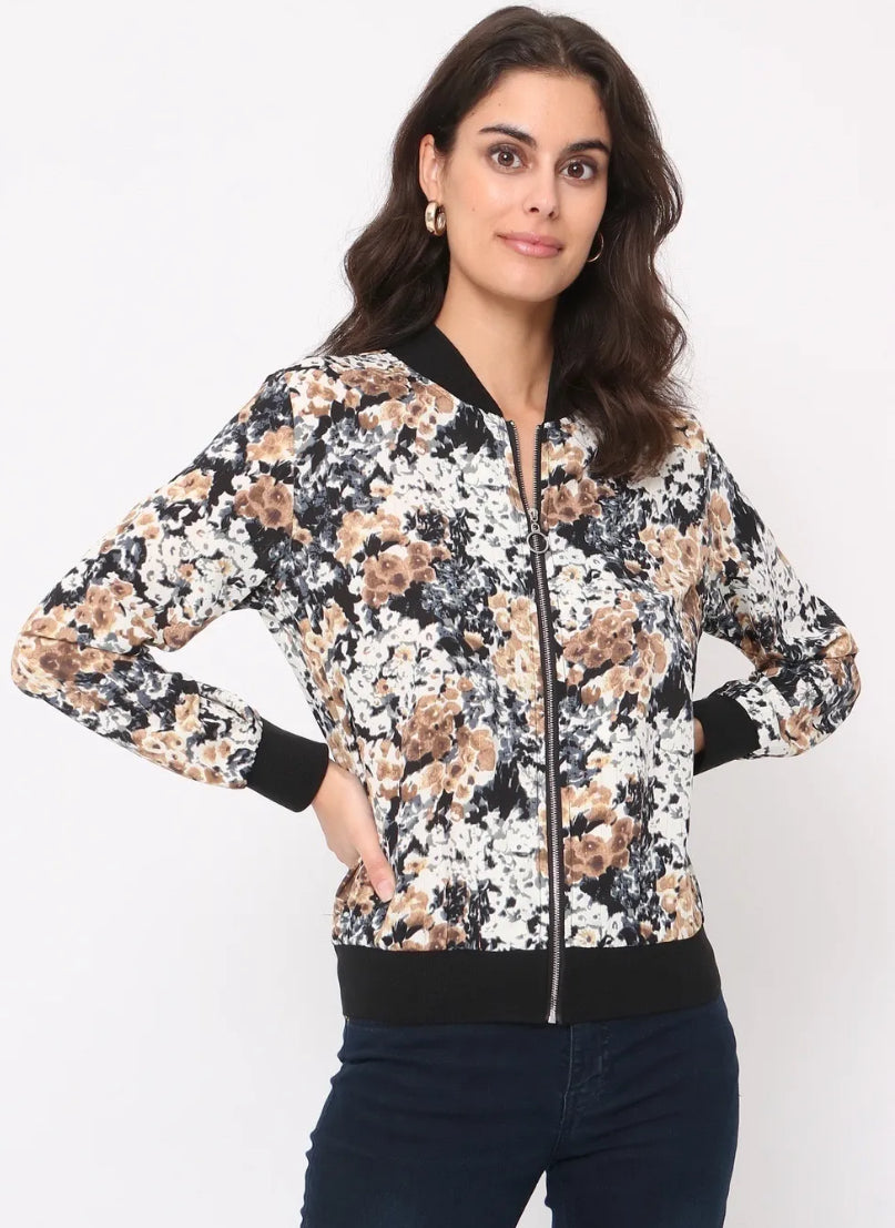 Veste Flora
