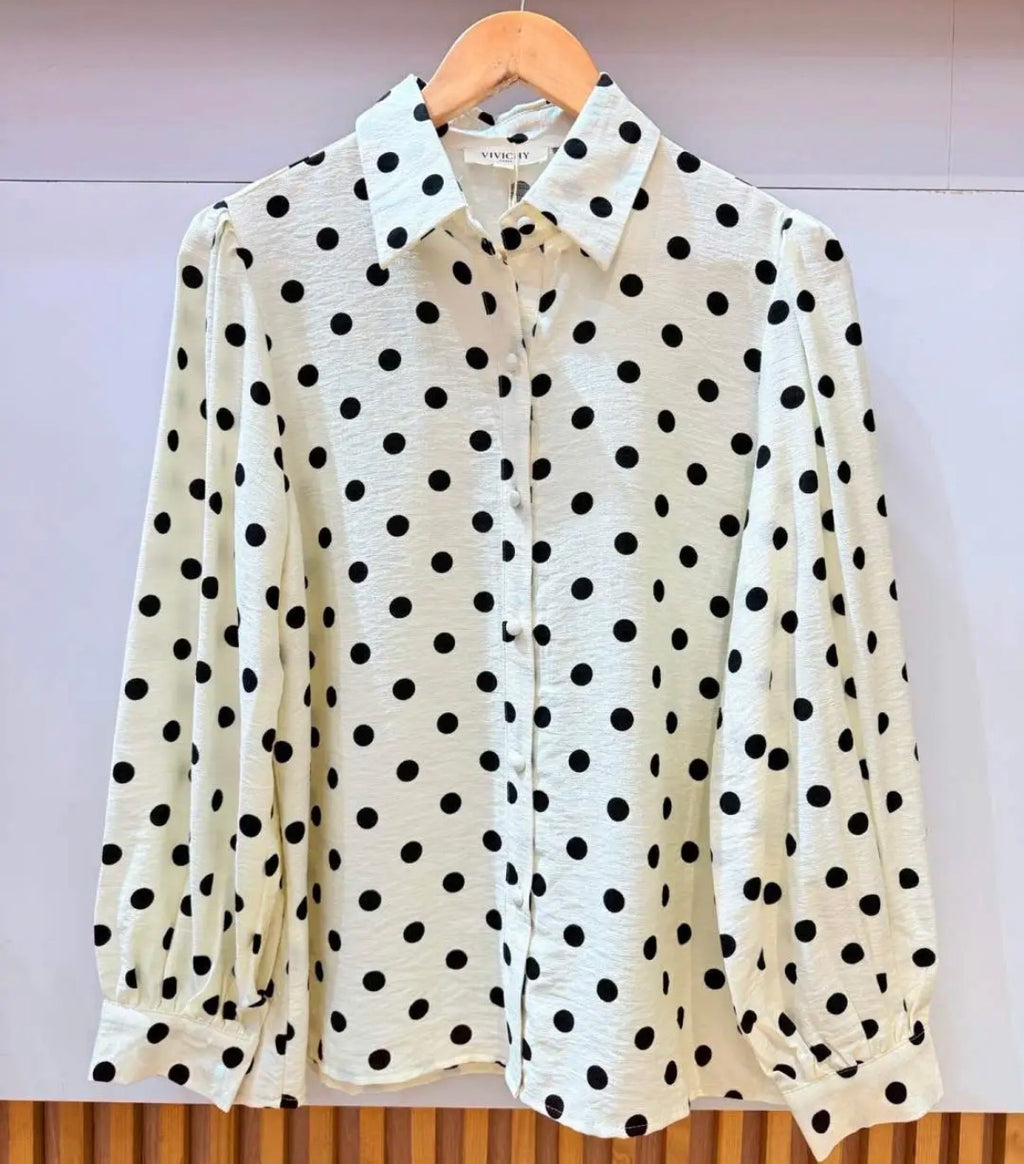 Camisa de lunares