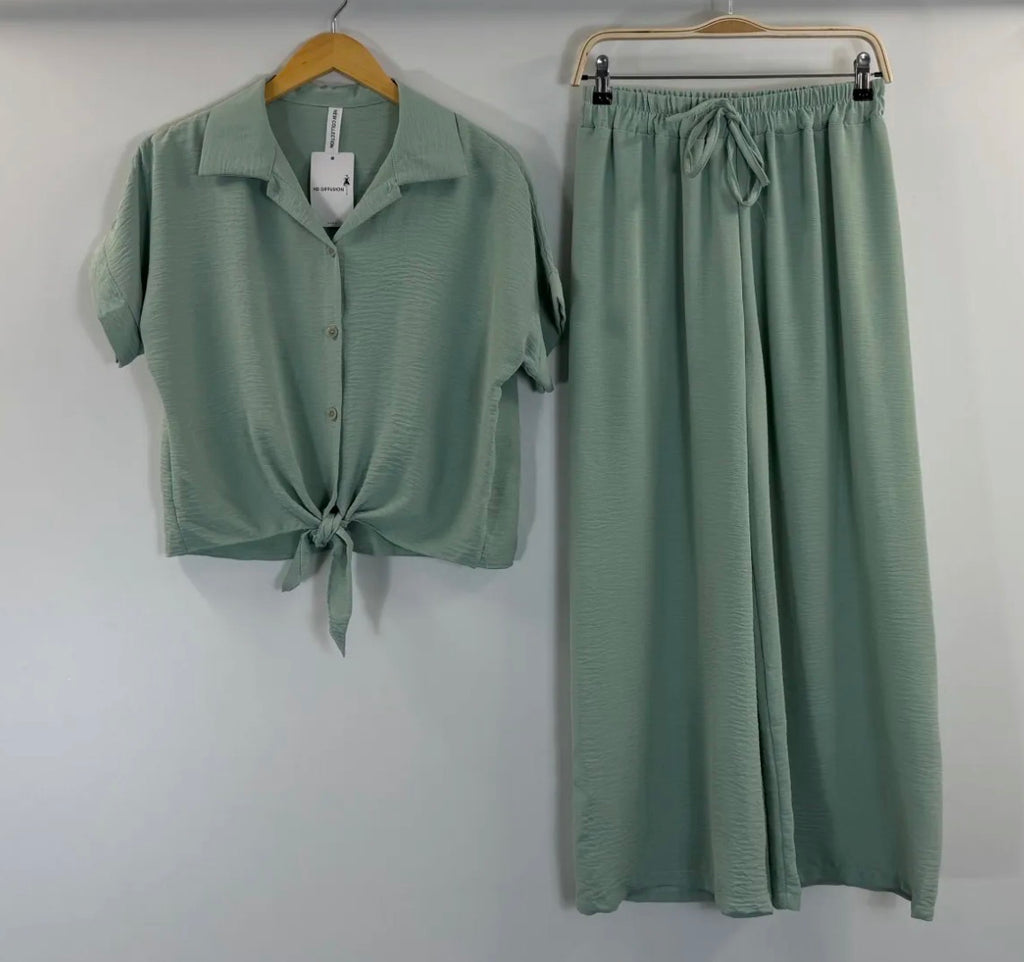 Ensemble (chemise + pantalon) 38-44