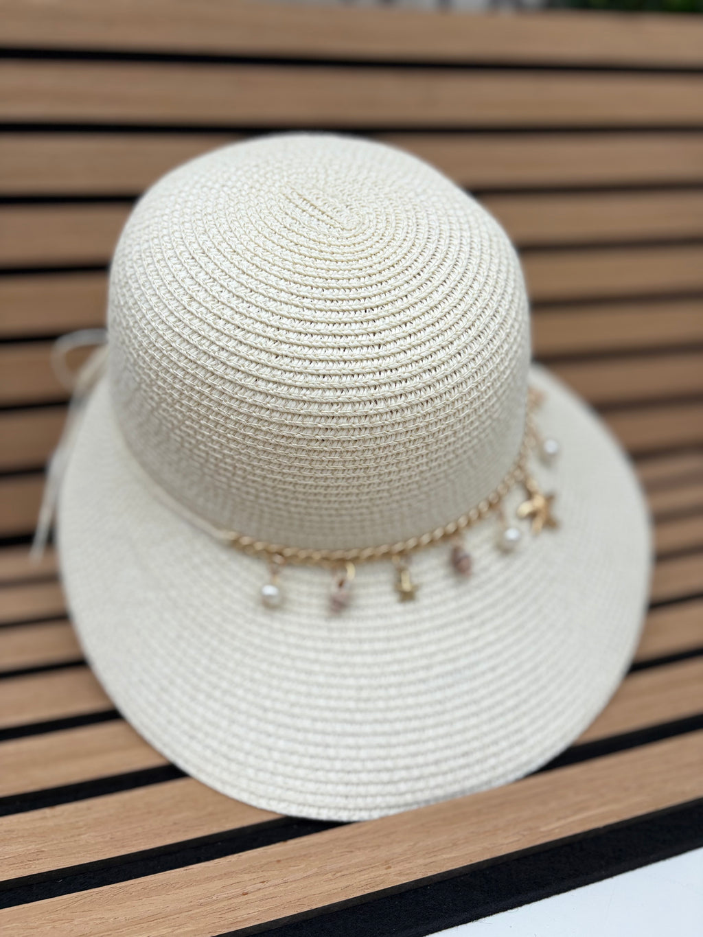 Chapeau coquillages