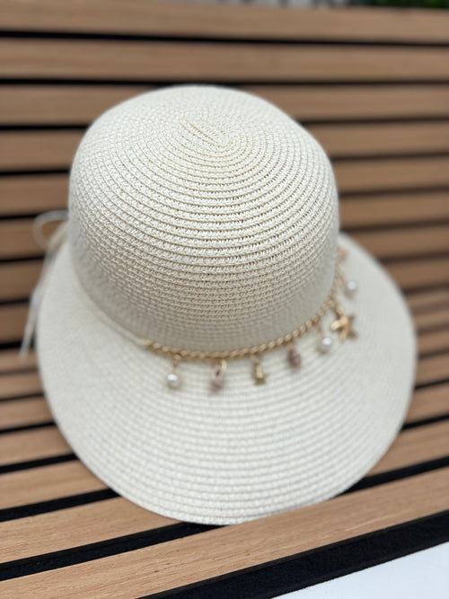 Chapeau coquillages