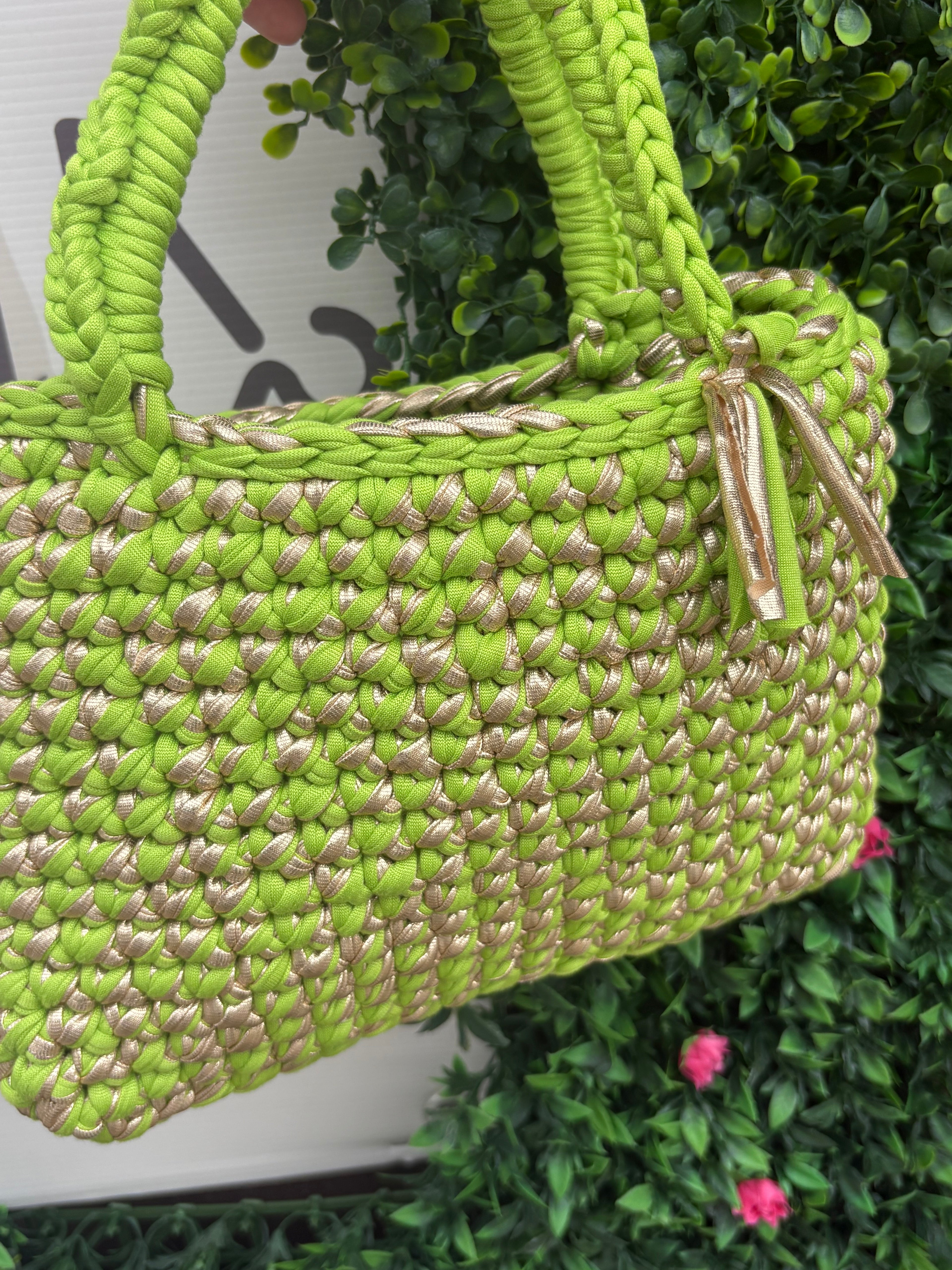 Sac crochet or/vert