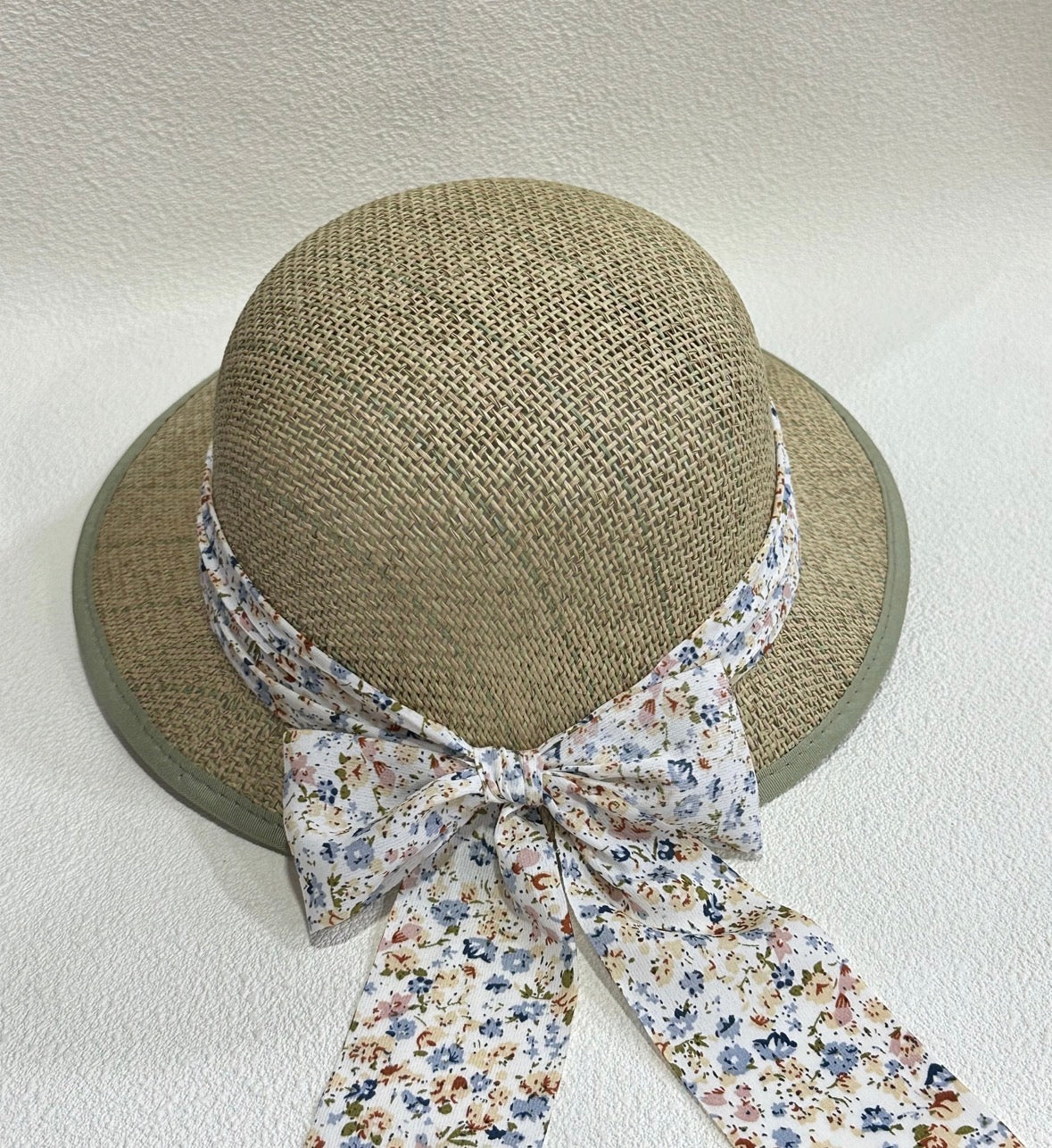 Chapeau capeline