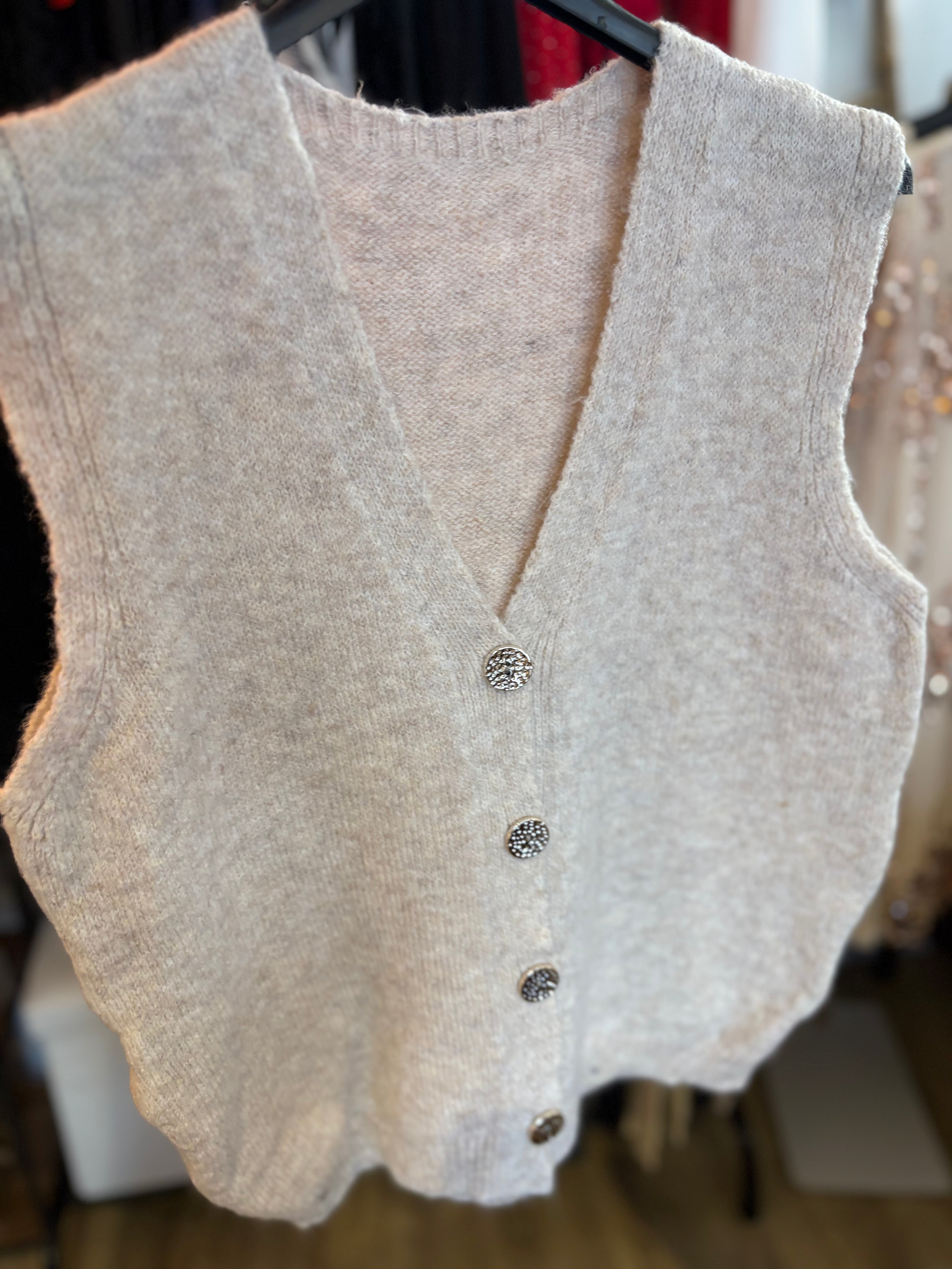 Gilet bouton doré 36-44