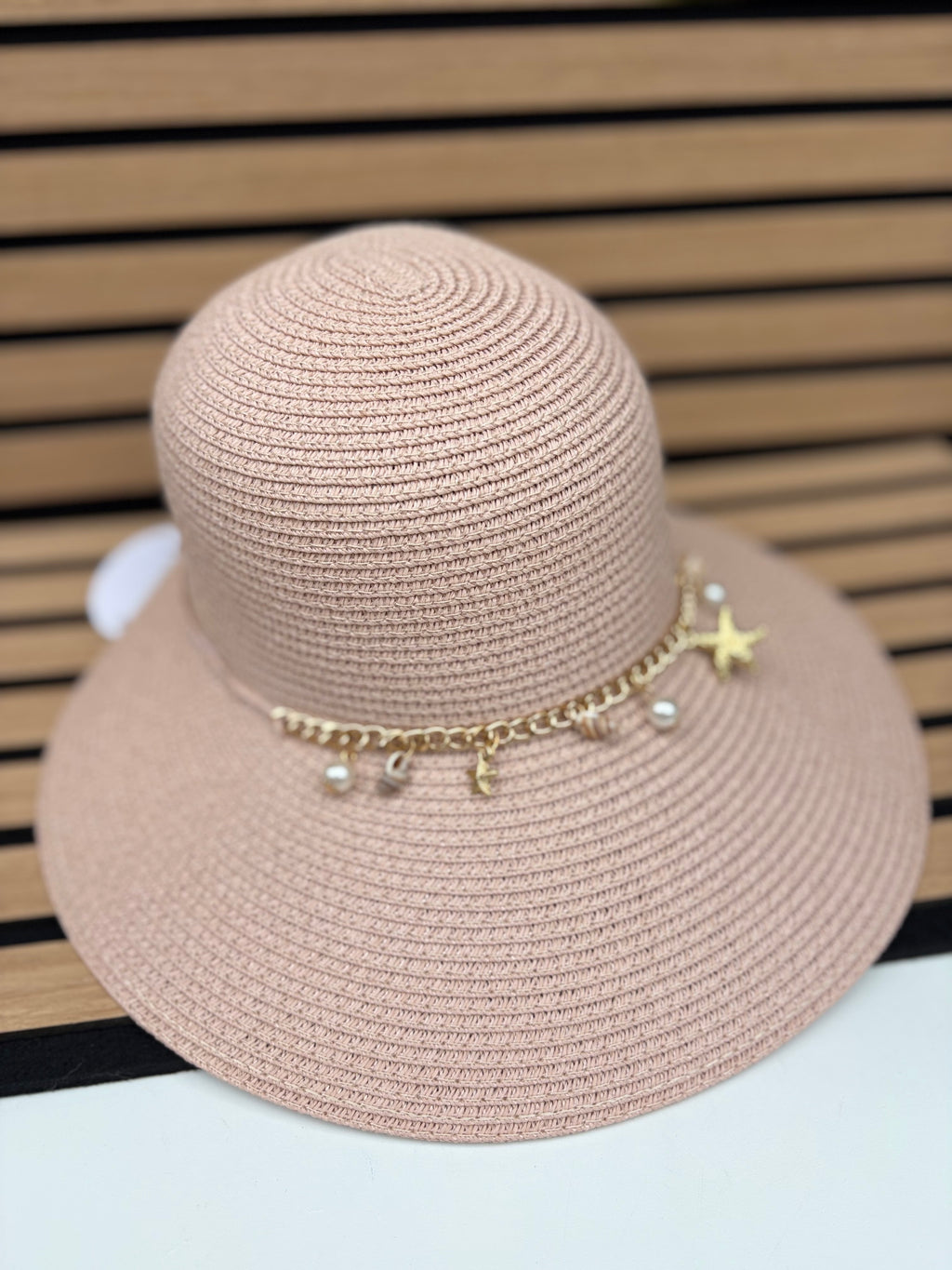 Chapeau coquillages