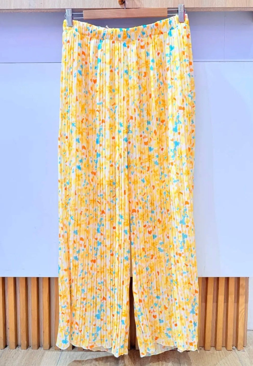 Pantalon plissé fleurs