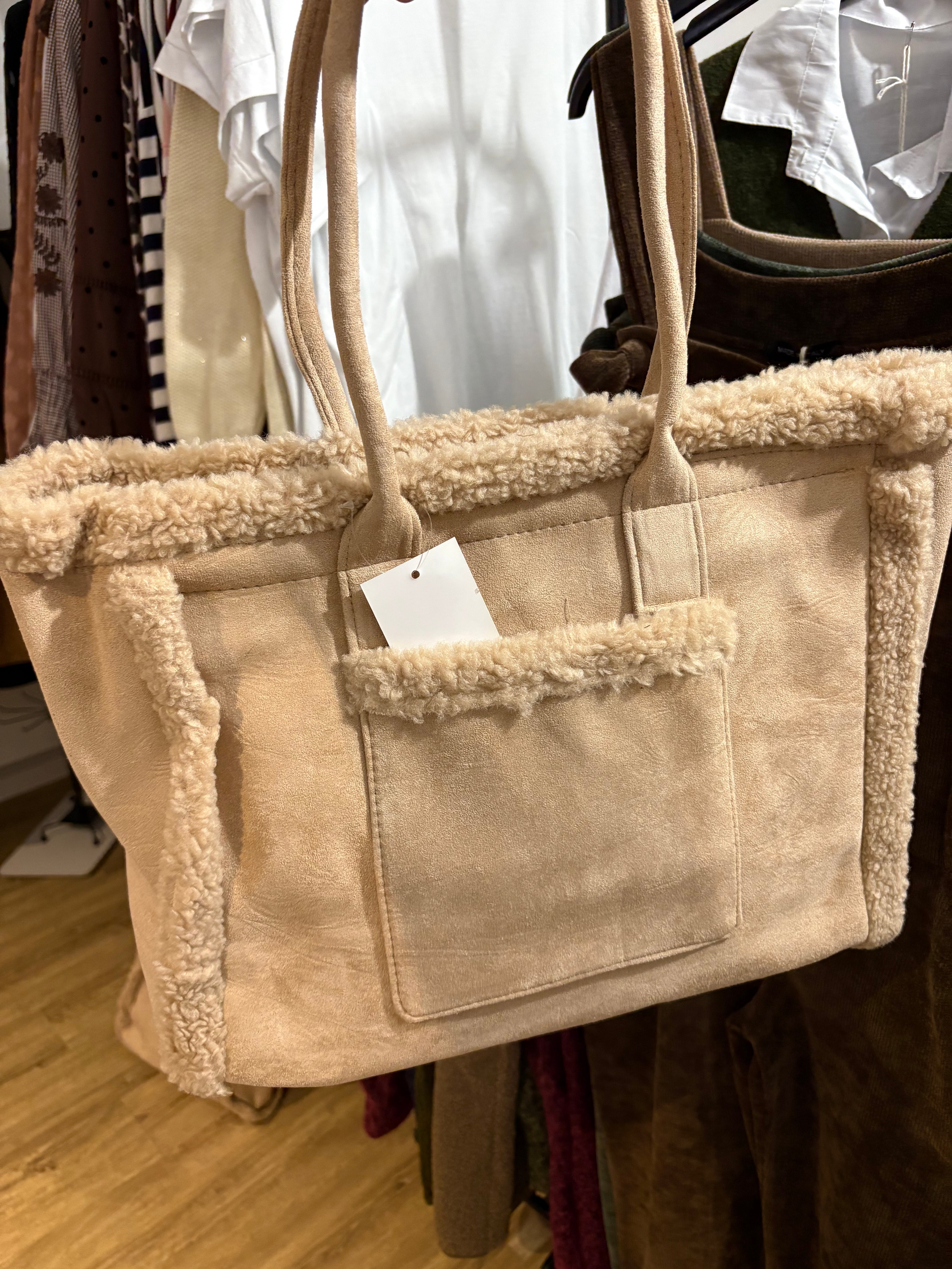 Sac daim moyen 35x26cm