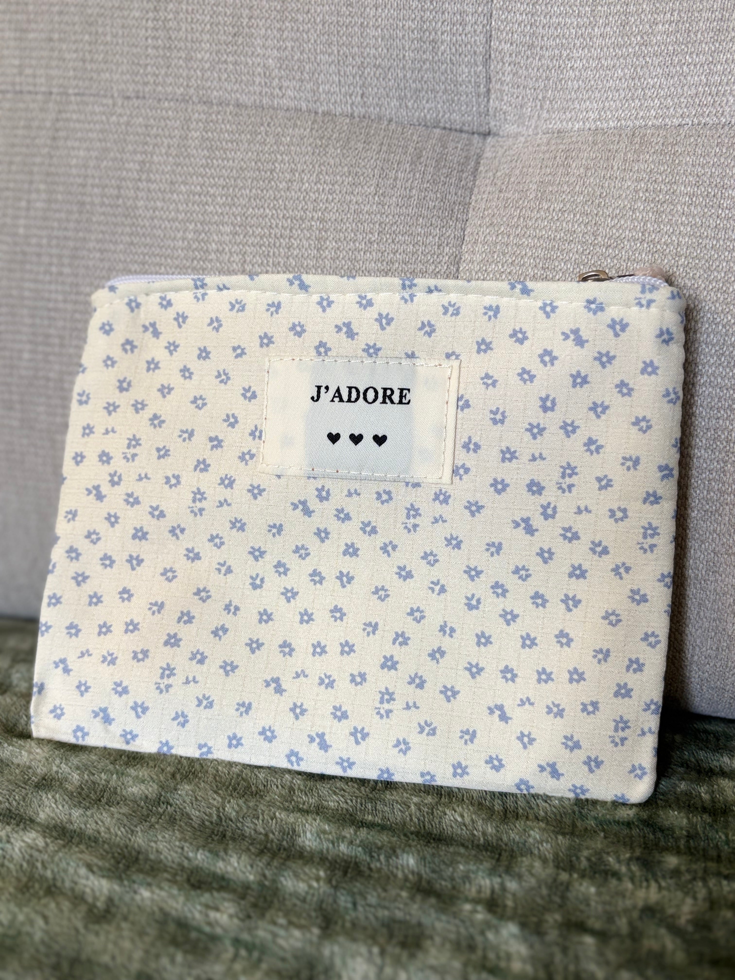 Pochette « J’adore »