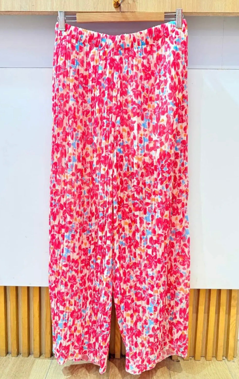 Pantalon plissé fleurs