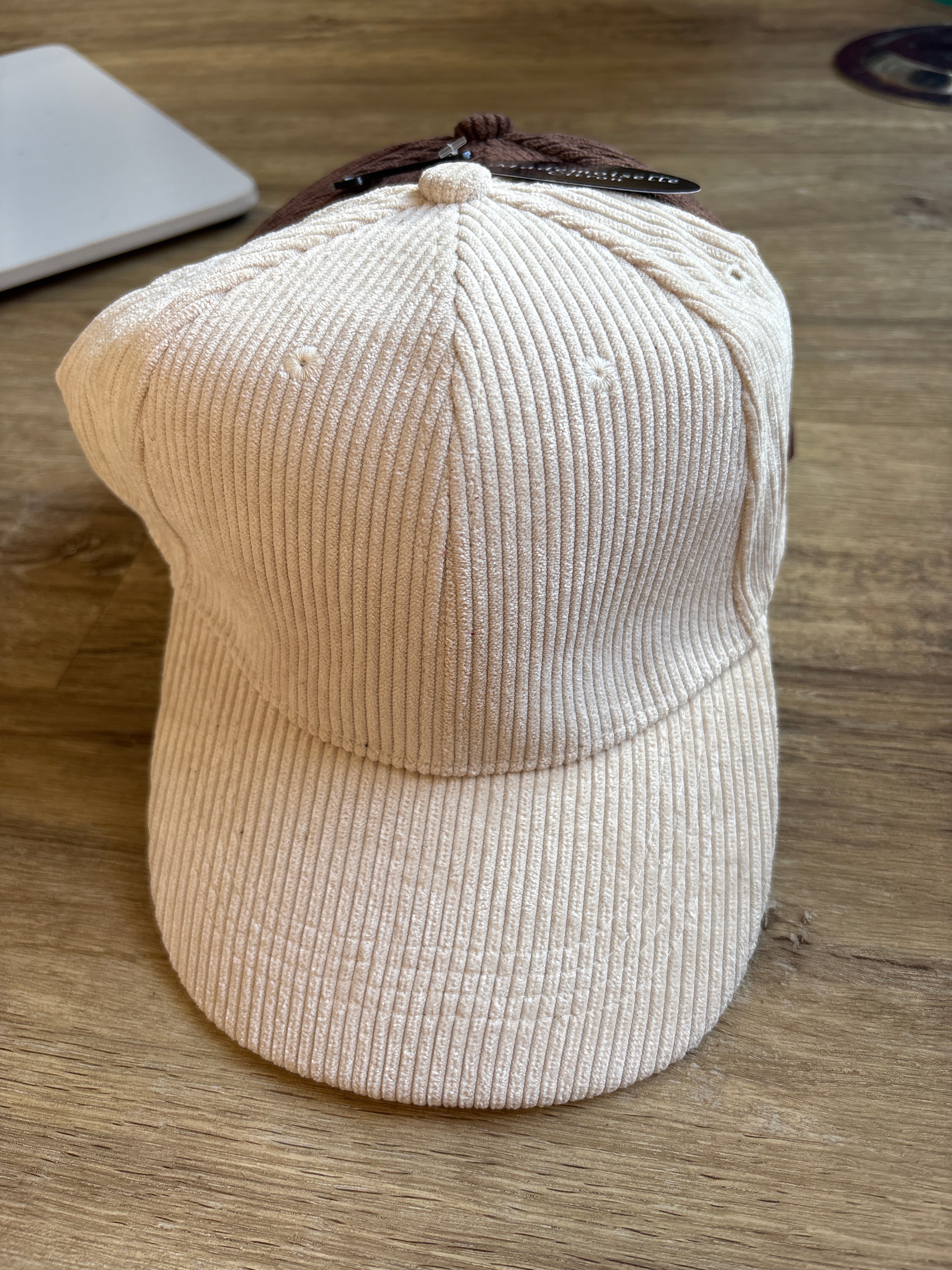 Casquette effet velours