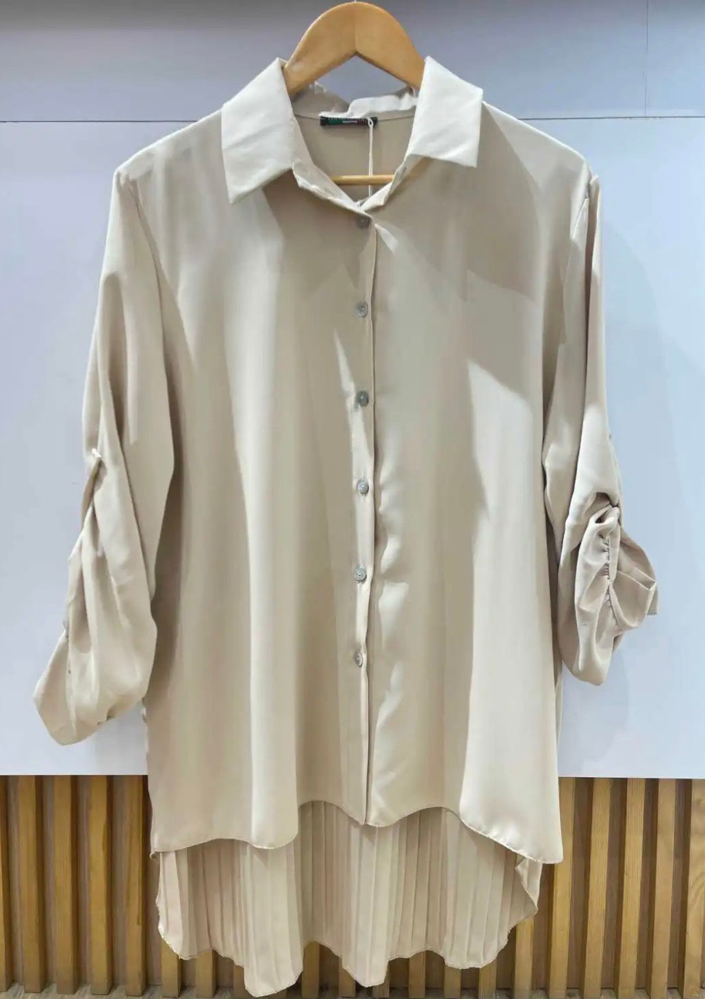 Camisa plisada 40-46