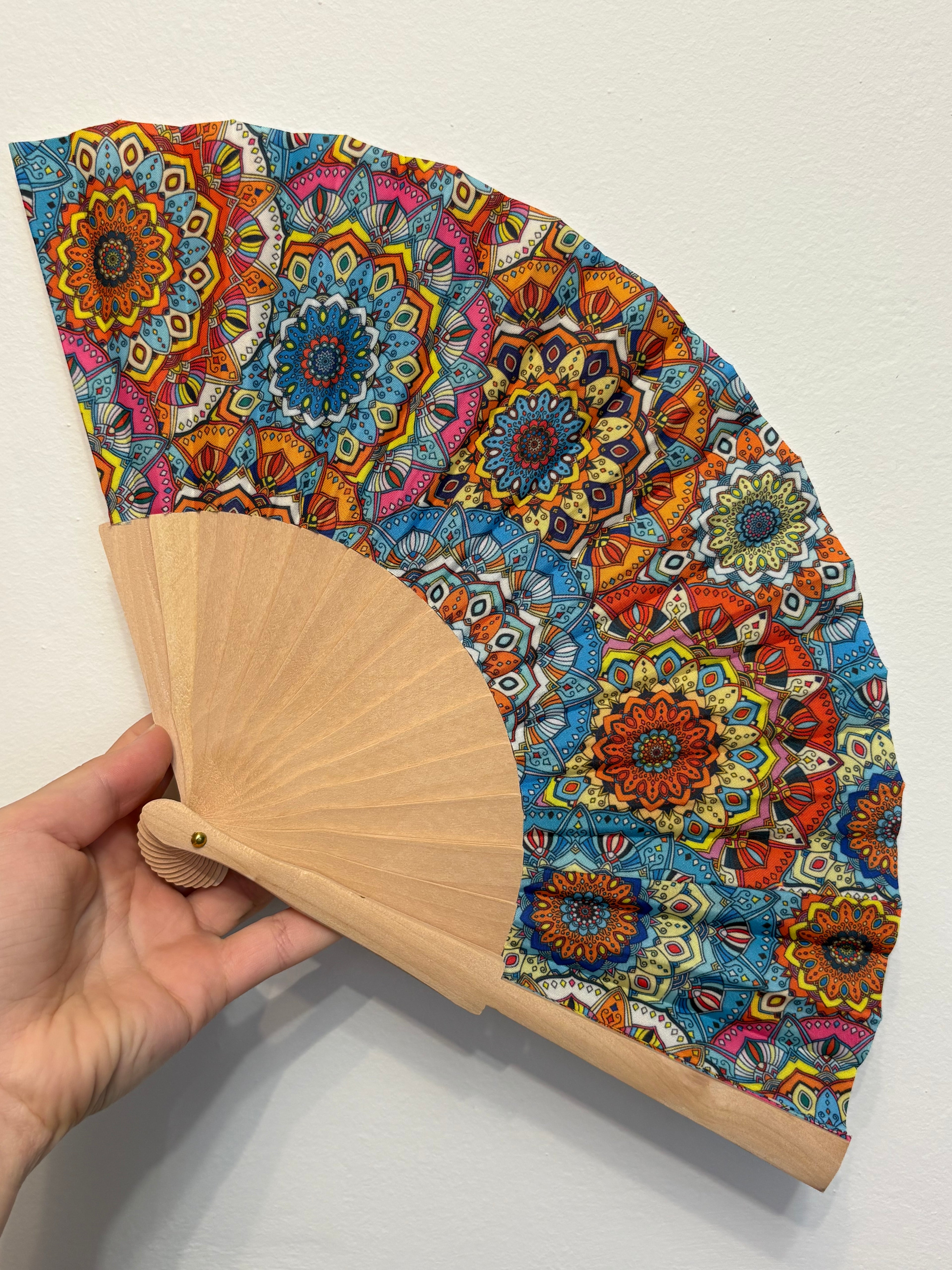 Éventail mandala