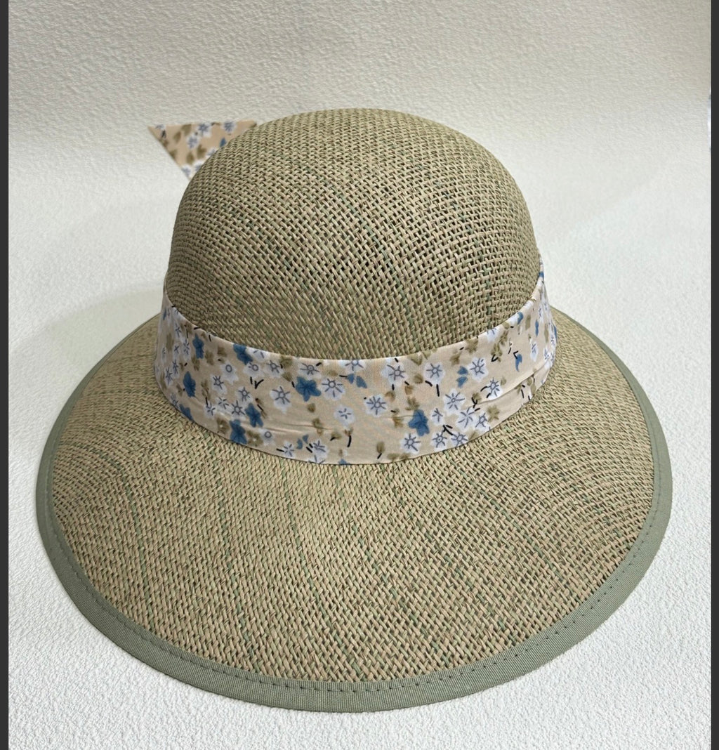 Chapeau capeline