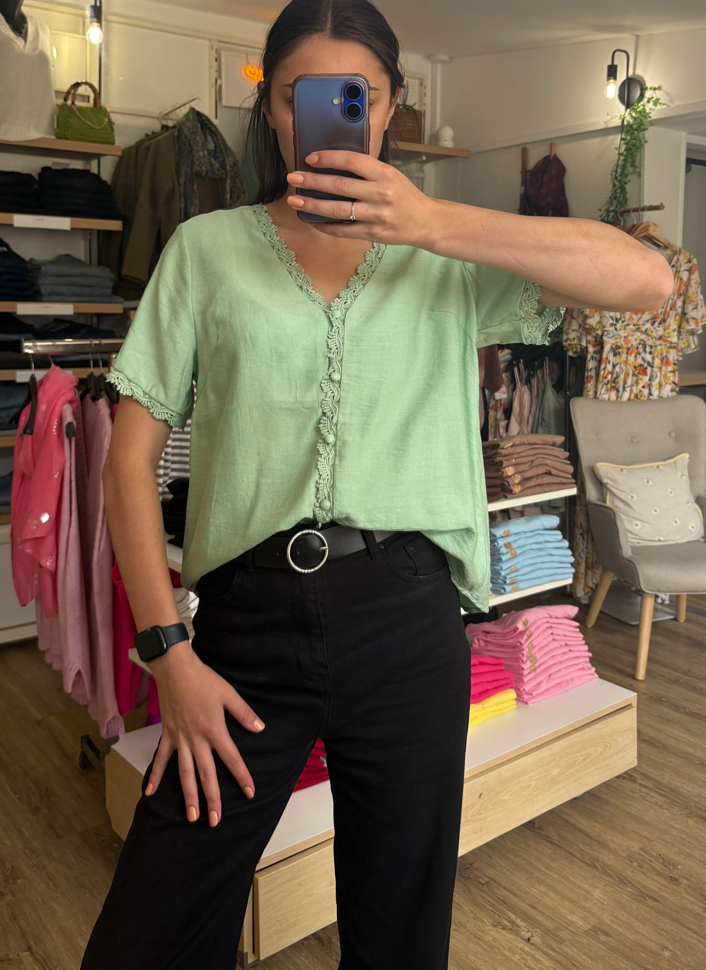 Blouse col dentelle