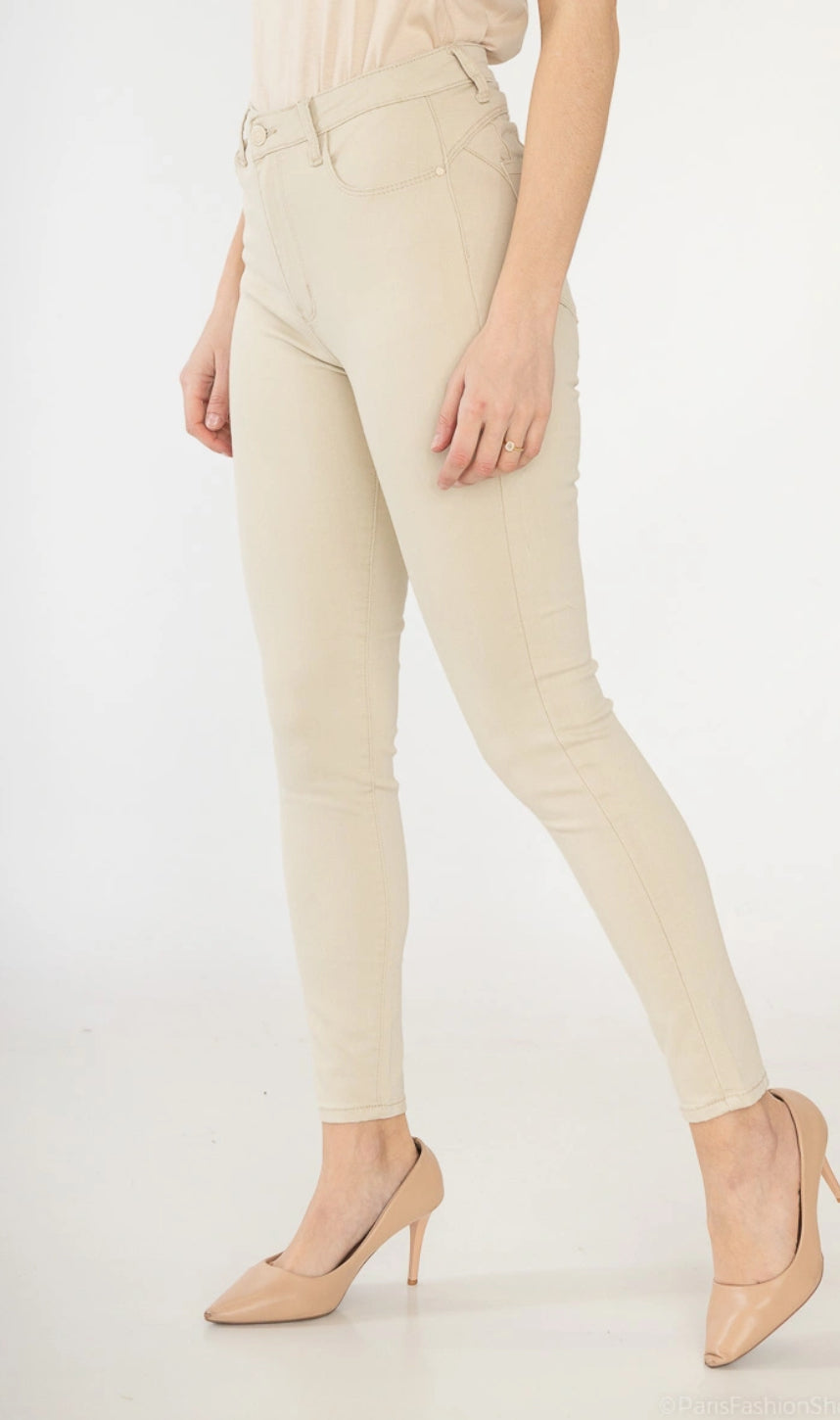 Pantalones push-up ajustados