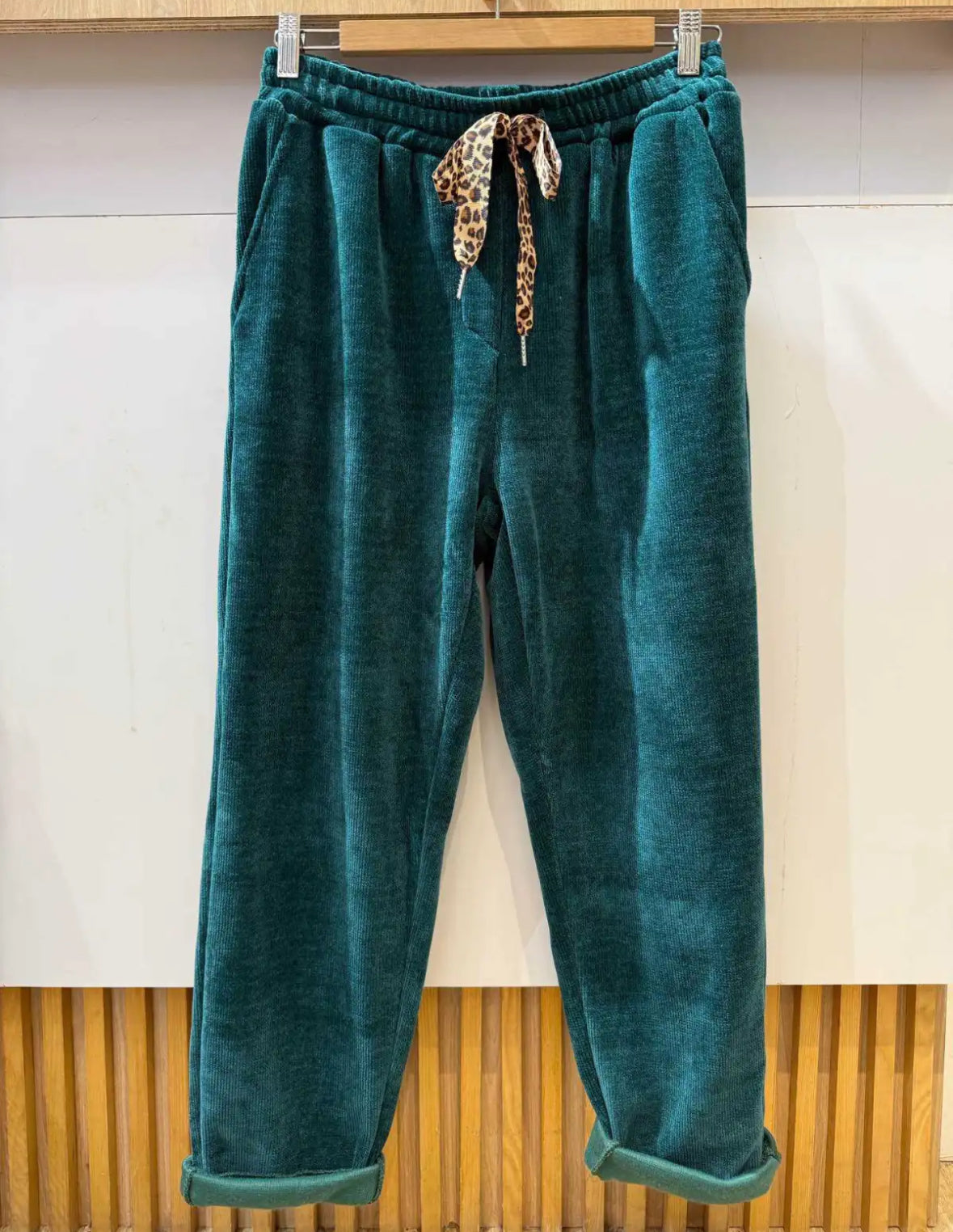 Pantalon velours 36-42