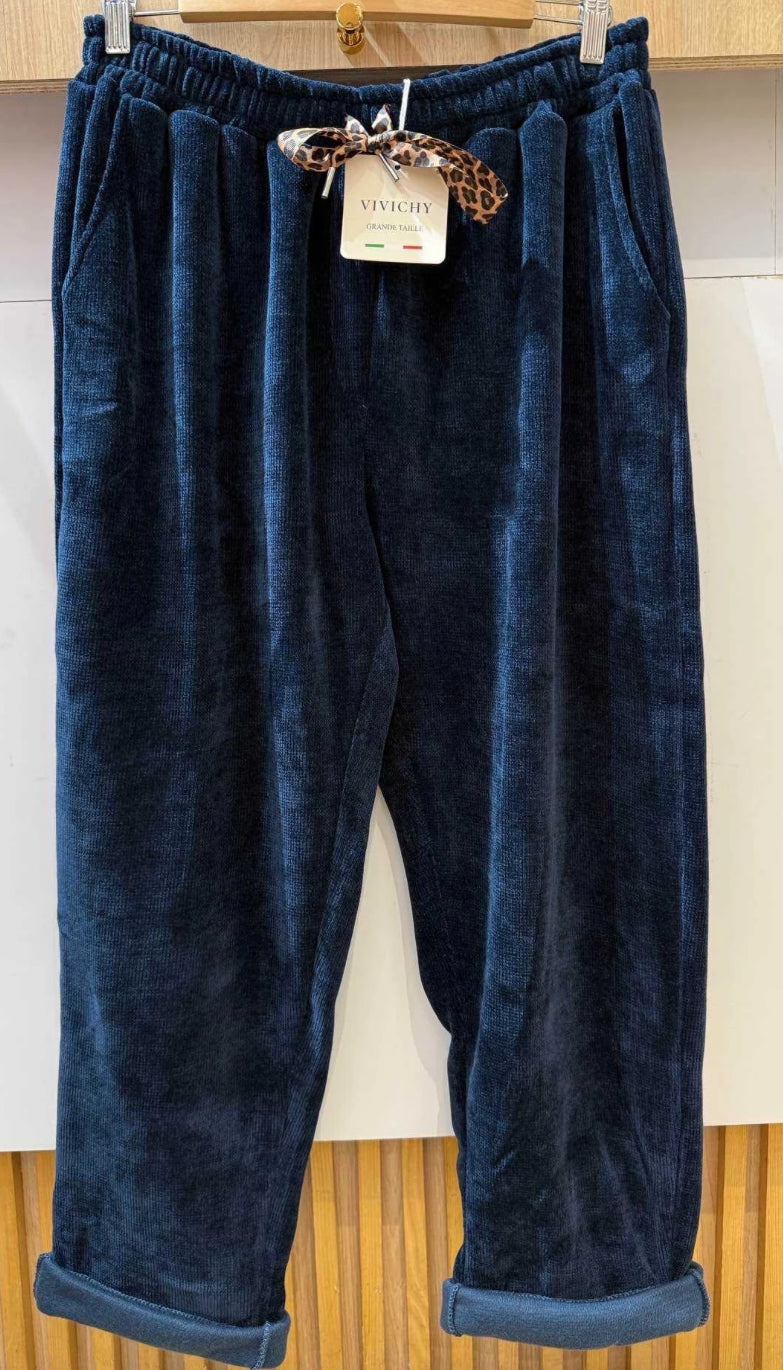 Pantalon velours 42-48