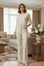 Pantalon crème – mannequin M/L – salon beige